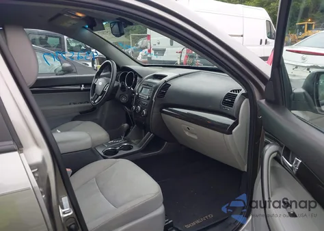 2012 Kia Sorento Lx из США, поврежденный, VIN 5XYKT3A69CG229568